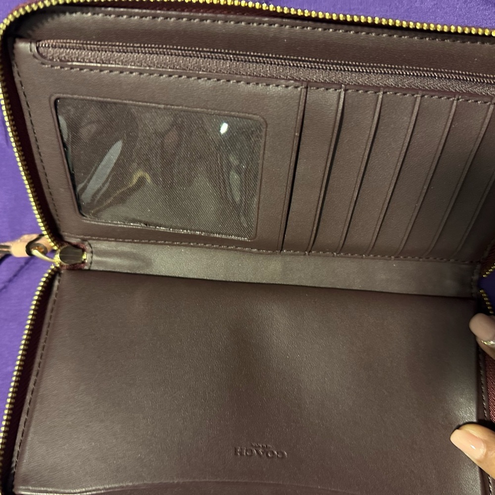 Coach set - Picture 10 of 13